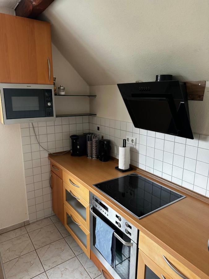 Schoene Ruhige Wohnung In Anliegerstrasse Essen Extérieur photo